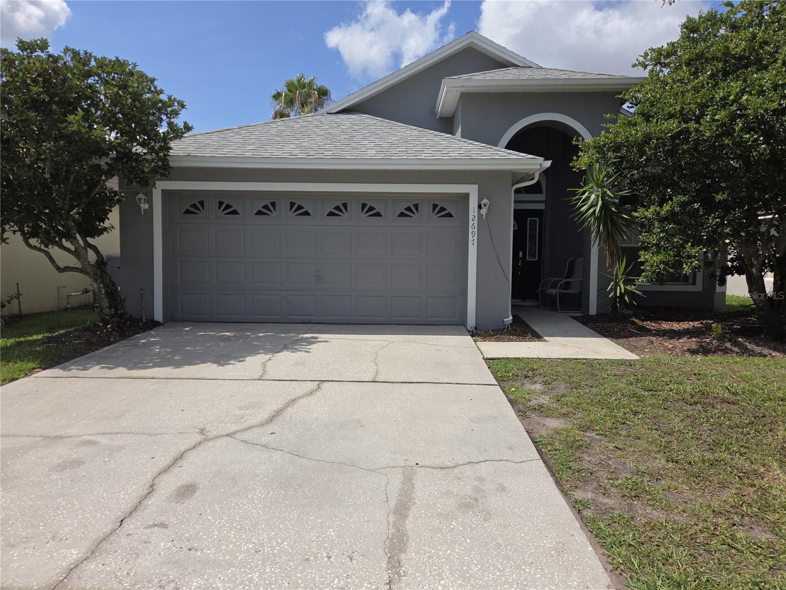 12697 Enclave Dr Property Photo 5