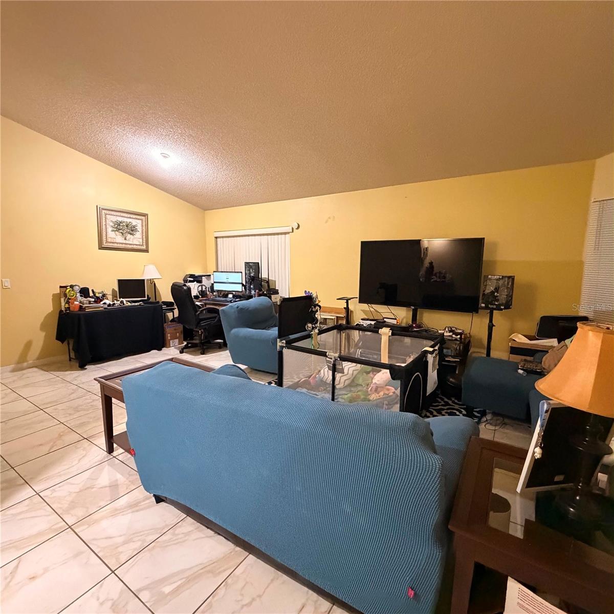 12697 Enclave Dr Property Photo 8