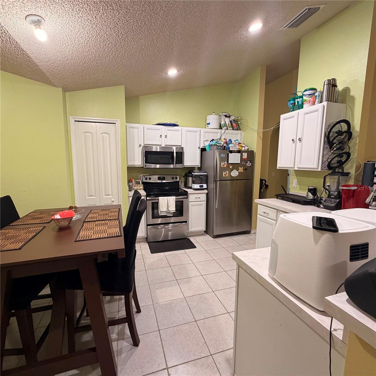12697 Enclave Dr Property Photo 9