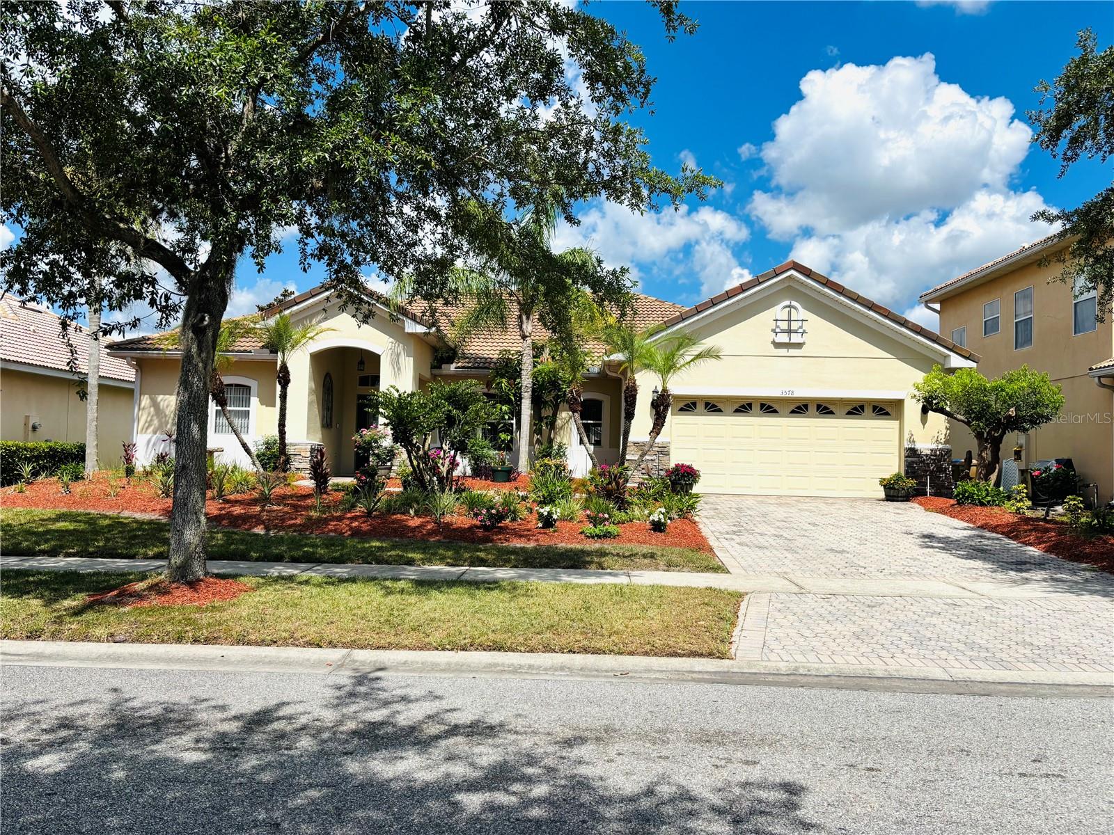 3578 VALLEYVIEW DR
