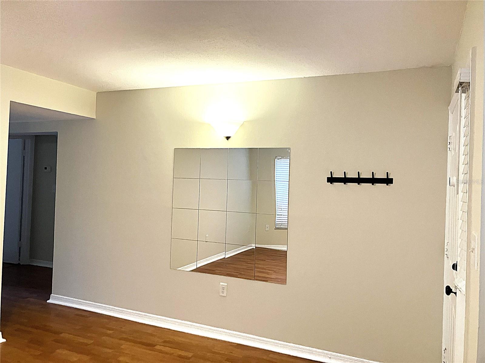 956 5th St #9a Property Photo 23