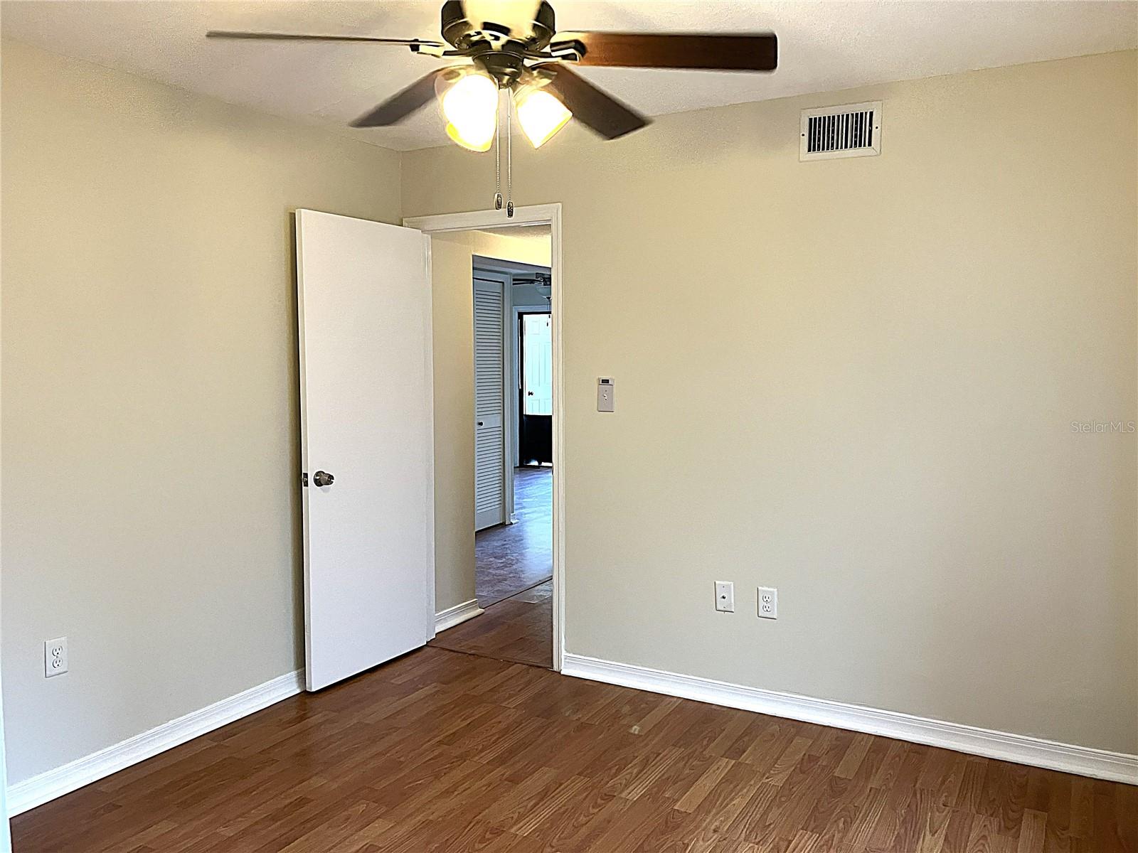 956 5th St #9a Property Photo 36