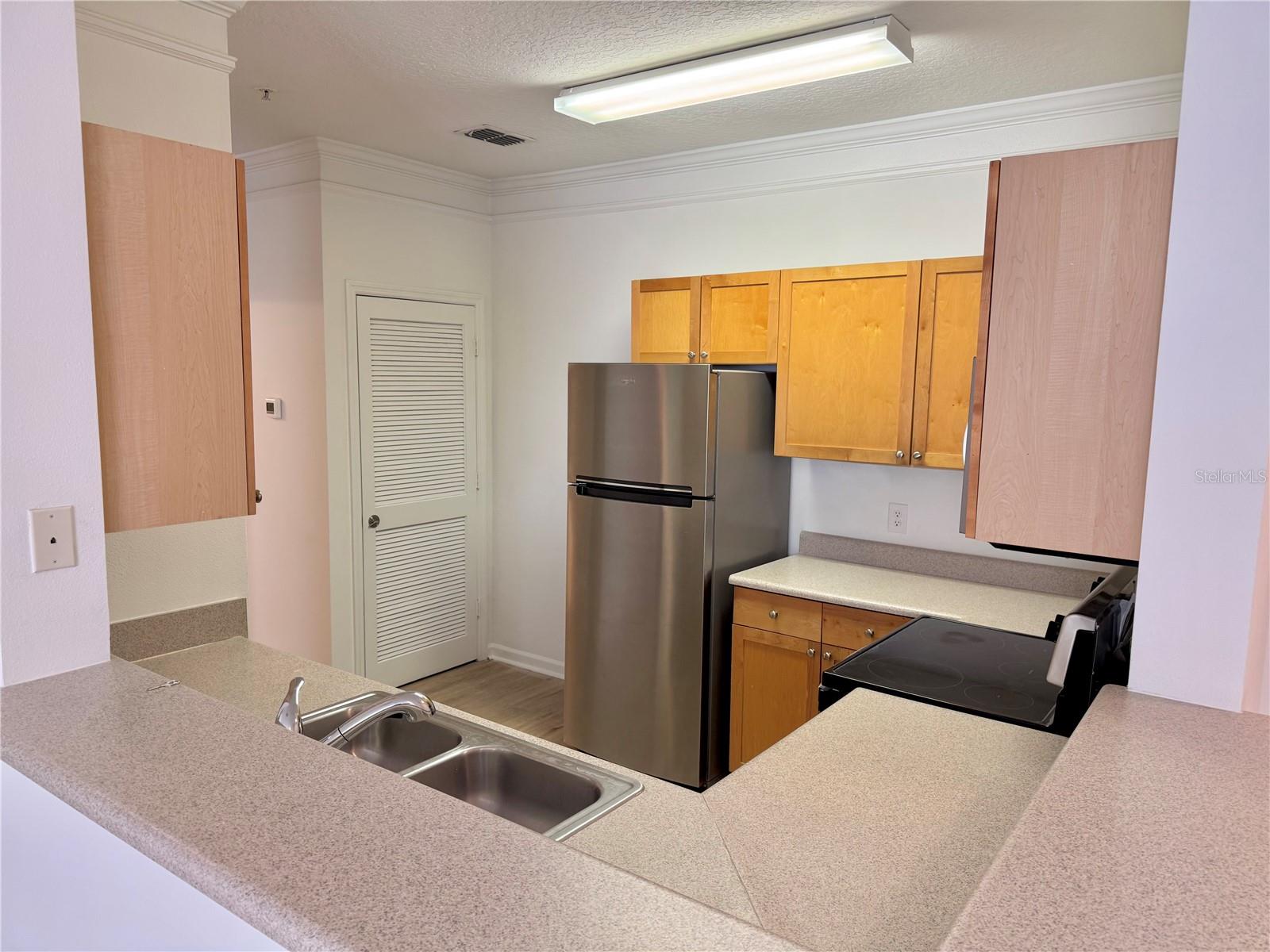 8848 Villa View Cir #203 Property Photo 10