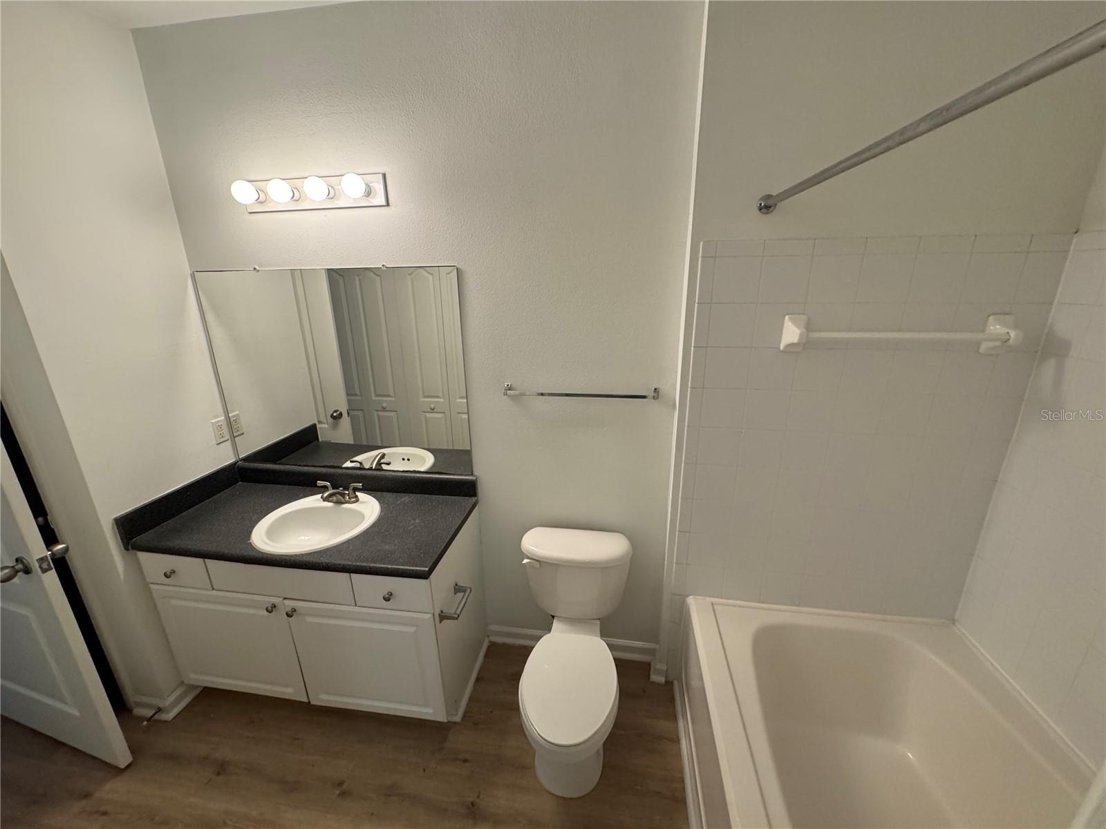 8848 Villa View Cir #203 Property Photo 19