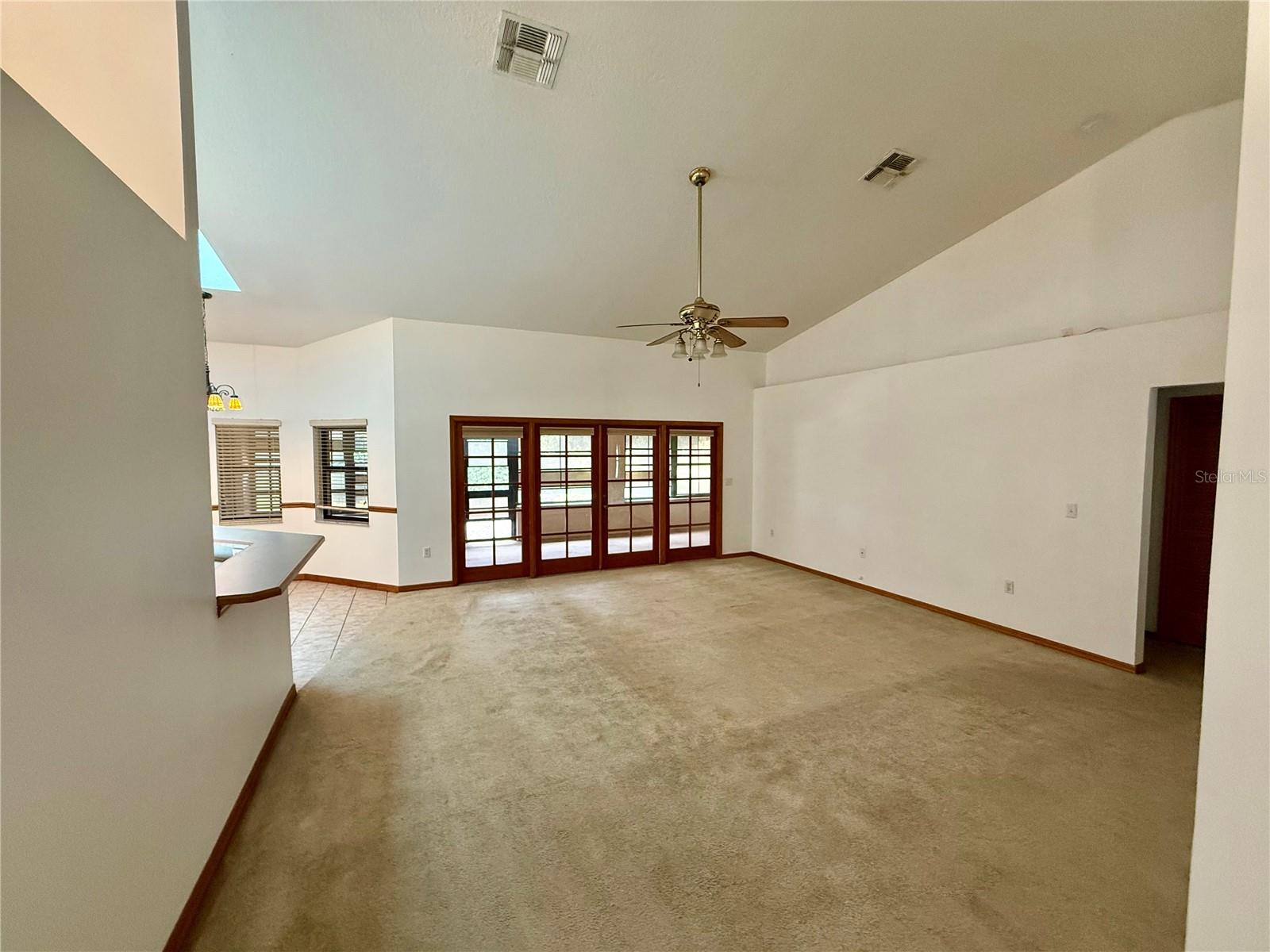 4843 Calasans Ave Property Photo 5