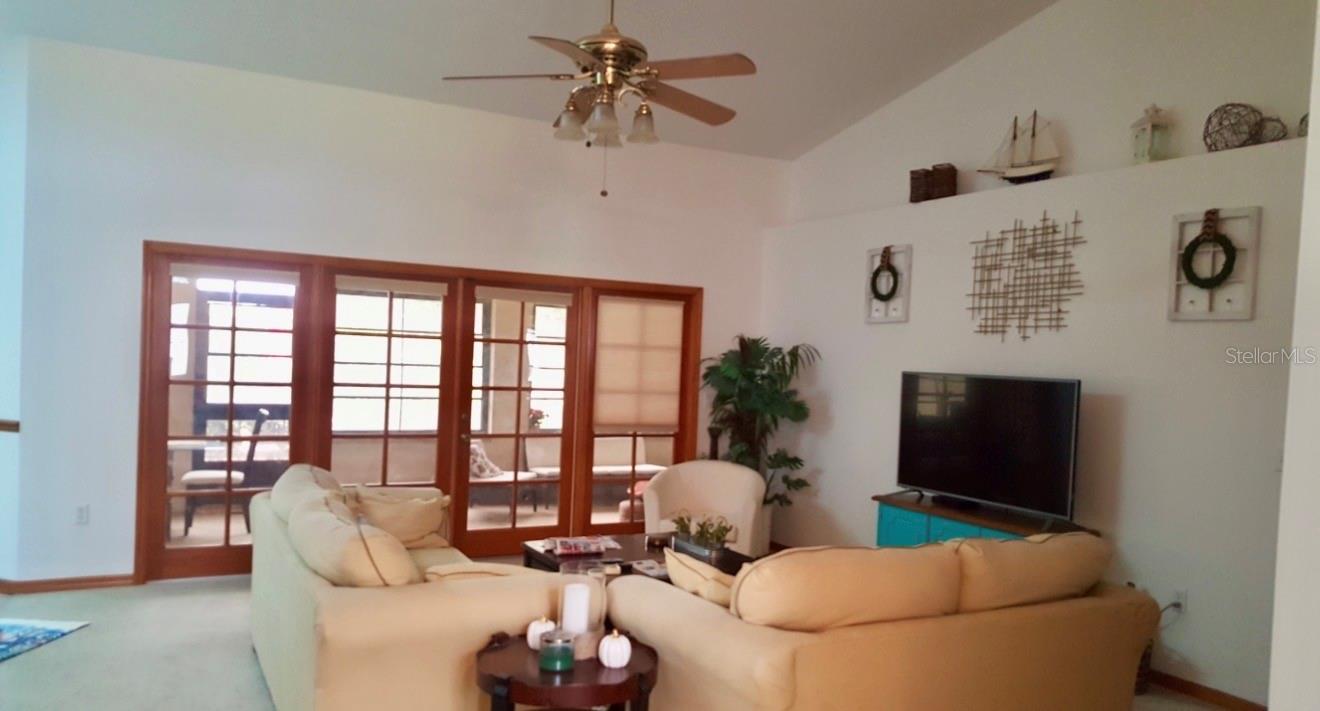 4843 Calasans Ave Property Photo 29