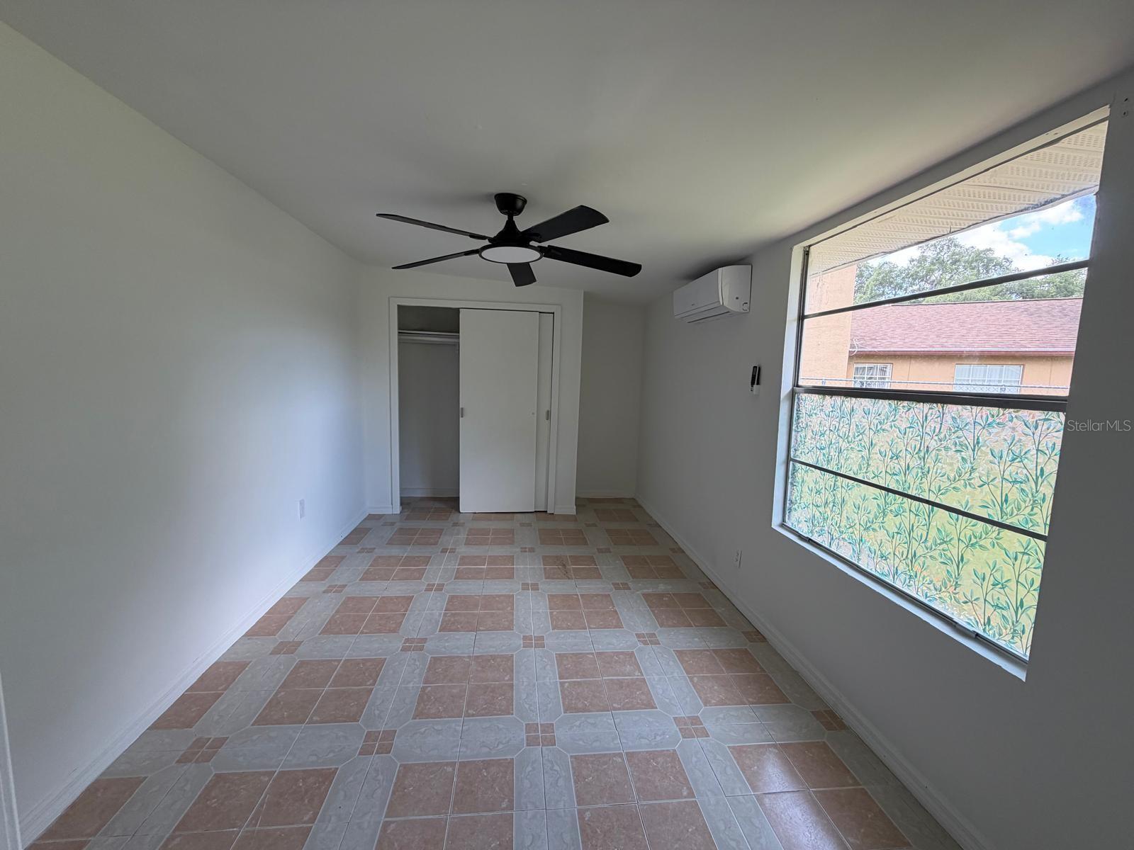 2356 Royale Oaks Blvd Property Photo 22