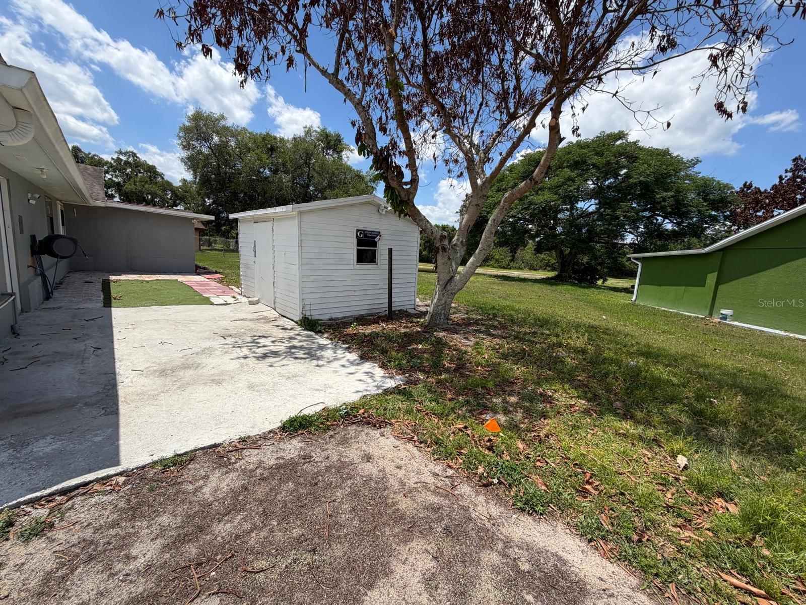 2356 Royale Oaks Blvd Property Photo 30