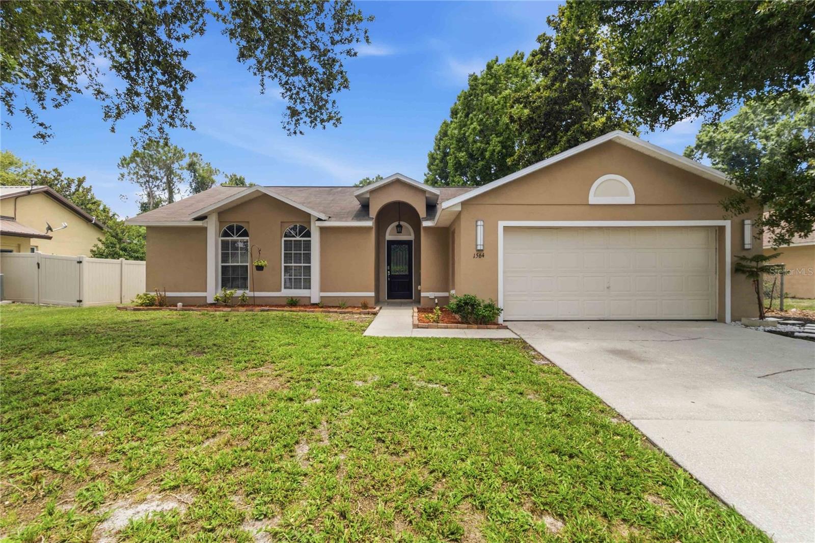 1564 Cypress Woods Cir Property Photo 1