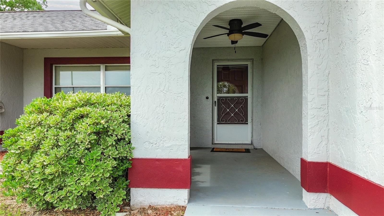 230 W Staggerbush Path Property Photo 2