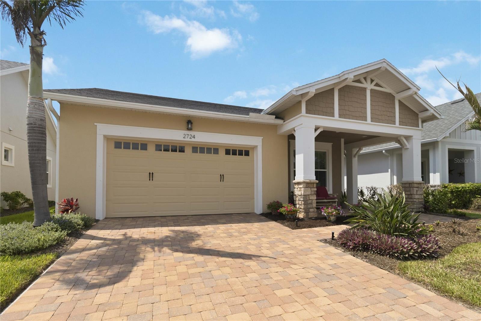 2724 Southland St Property Photo 4