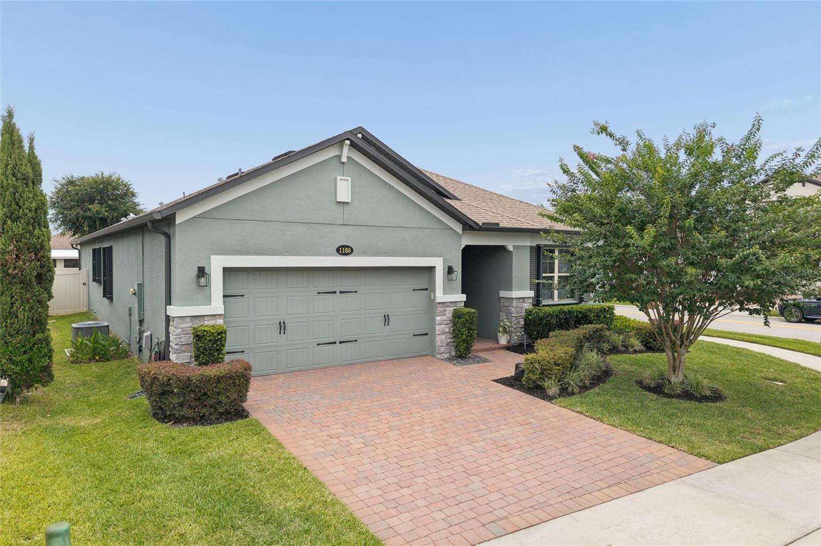 1168 NARCOOSSEE DEL SOL Property Photo 1