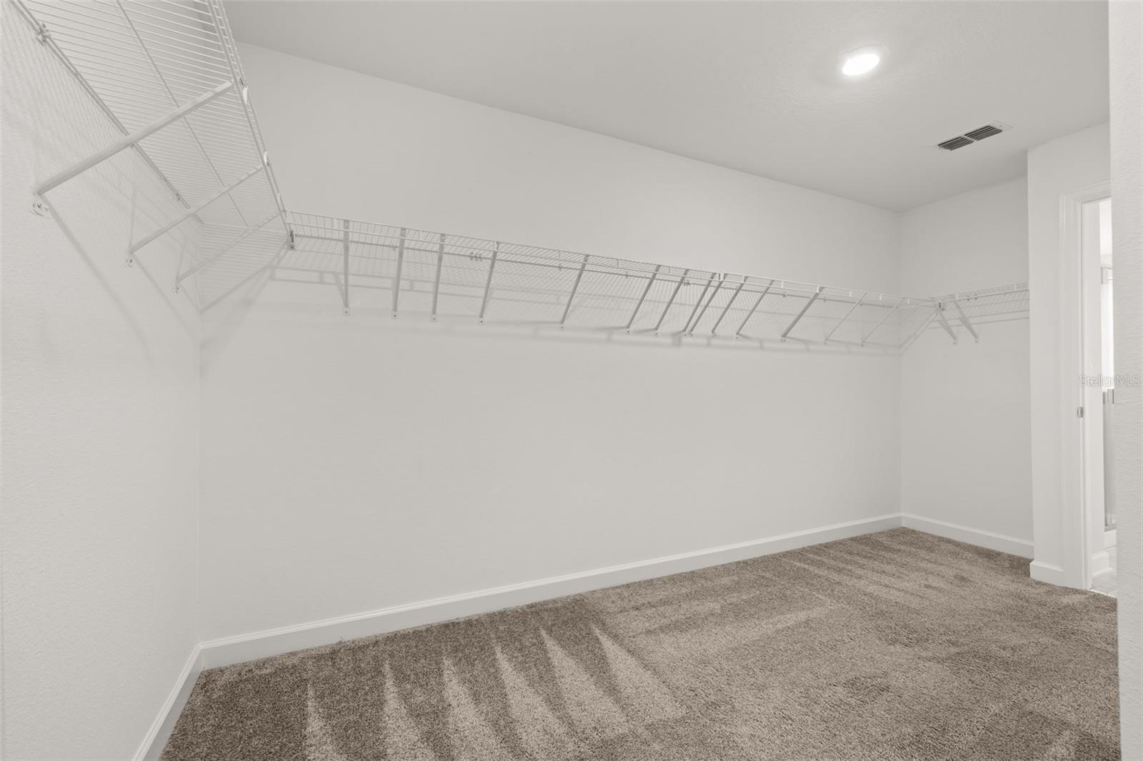 4935 Chase Ct Property Photo 22