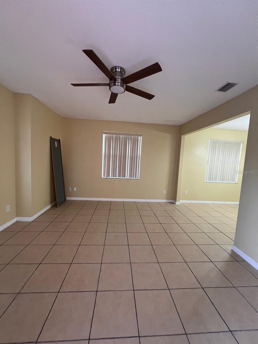 201 Watts Ln #a Property Photo 3