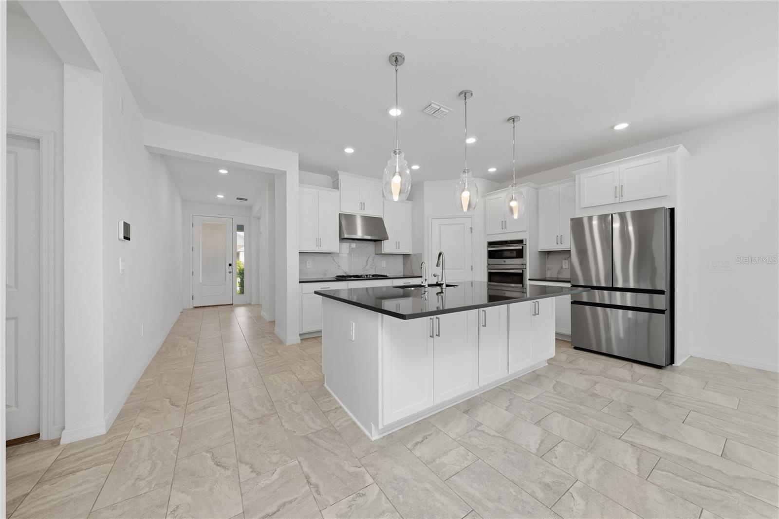 5237 Stone Ridge Pl Property Photo 7