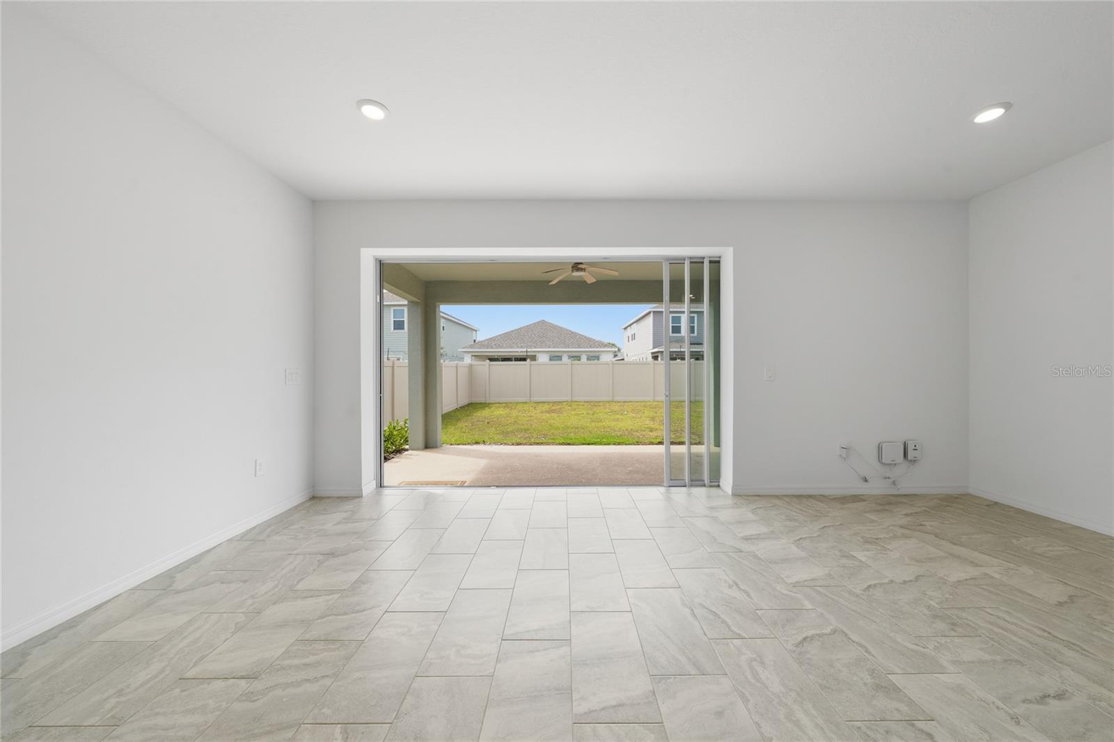 5237 Stone Ridge Pl Property Photo 10