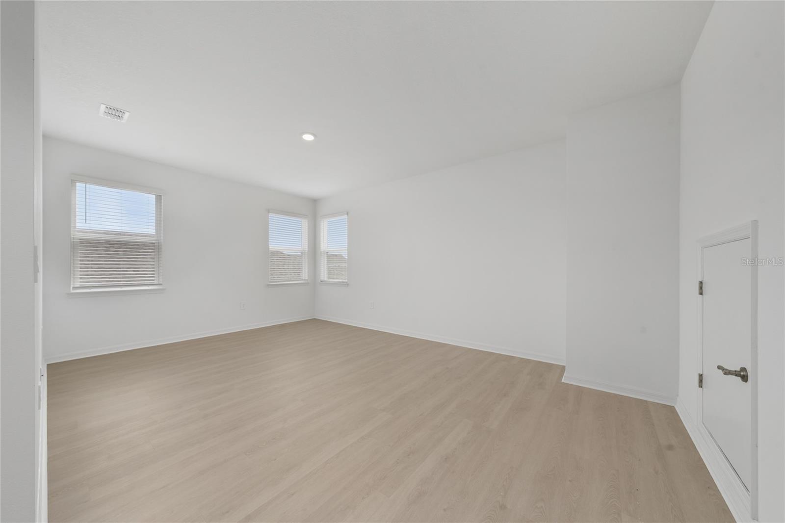 5237 Stone Ridge Pl Property Photo 21