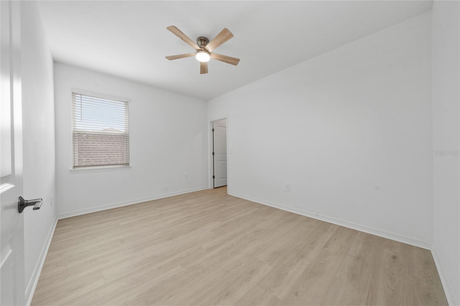 5237 Stone Ridge Pl Property Photo 29
