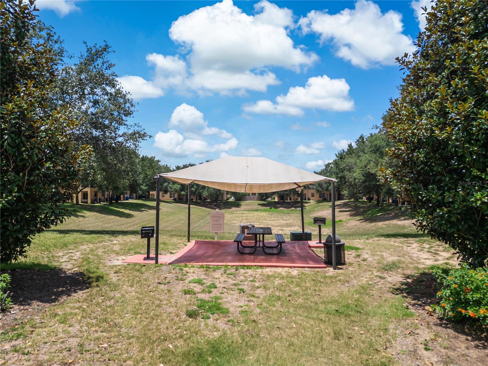 226 Bergamo Dr Property Photo 40