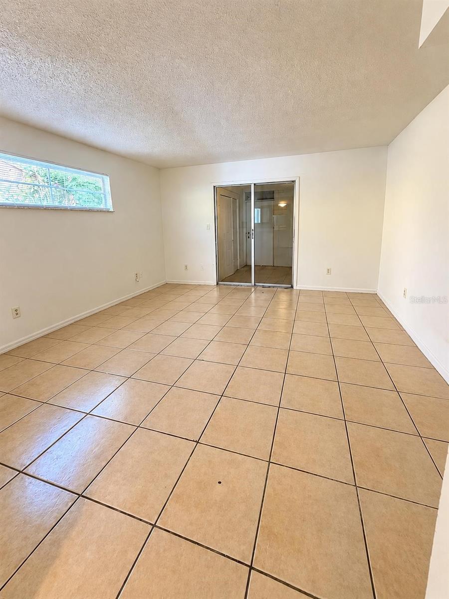 1058 Jack Calhoun Dr Property Photo 6