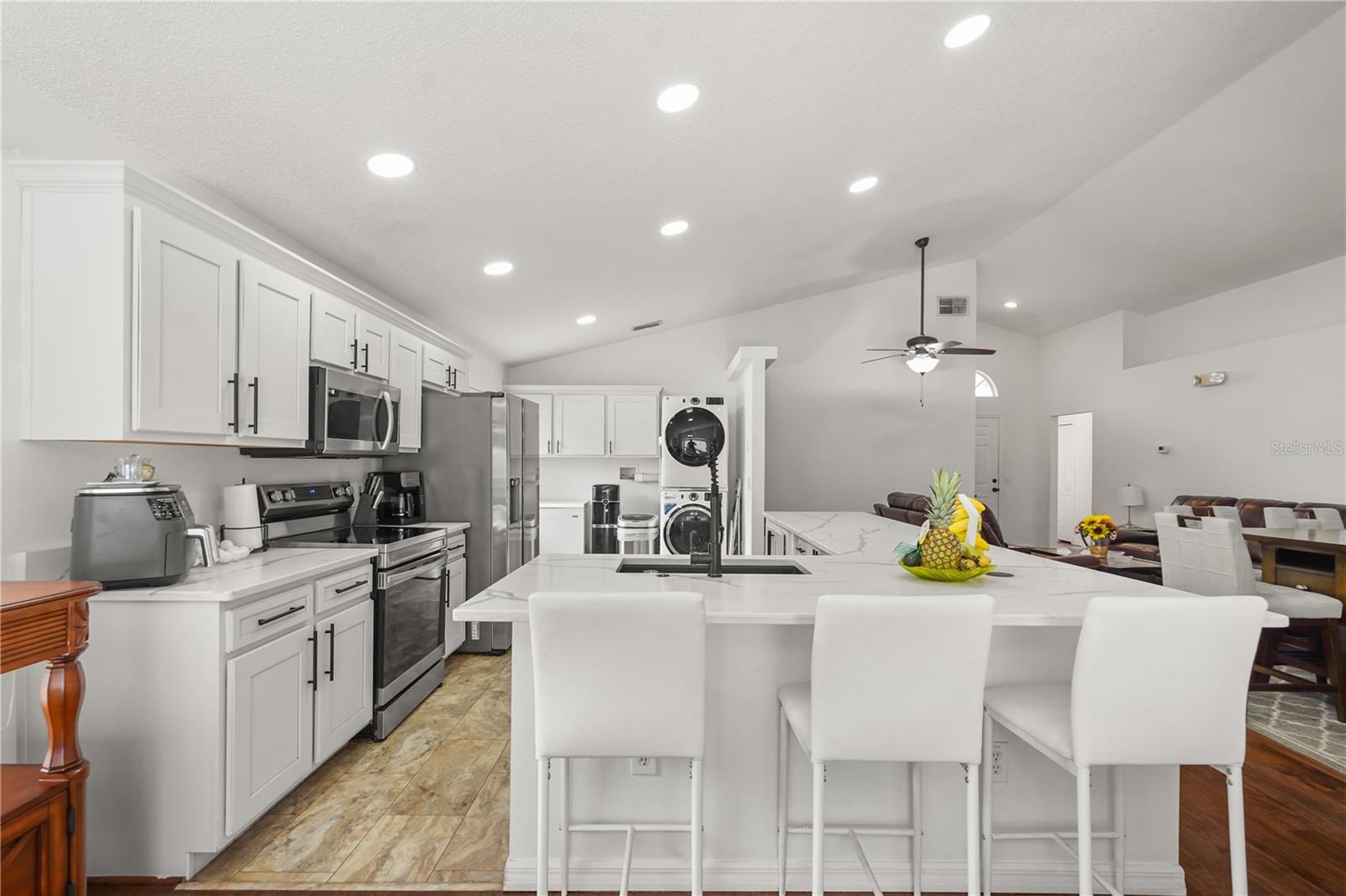 638 Pine Cone Dr Property Photo 13