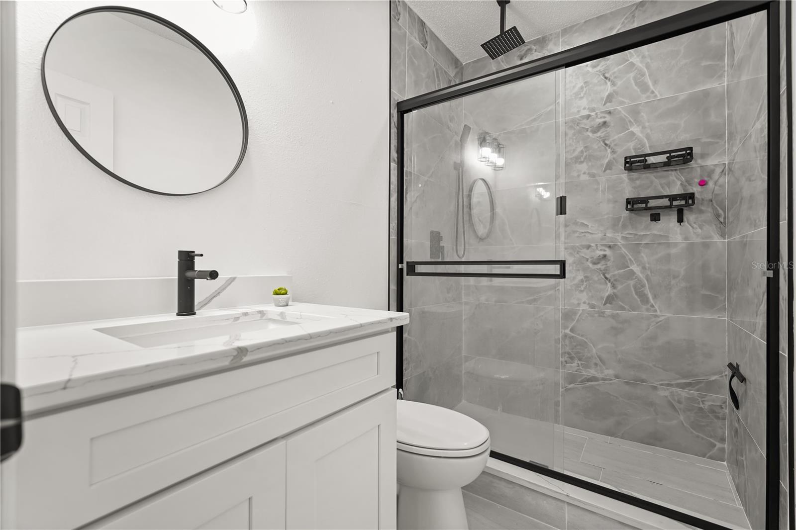 638 Pine Cone Dr Property Photo 31