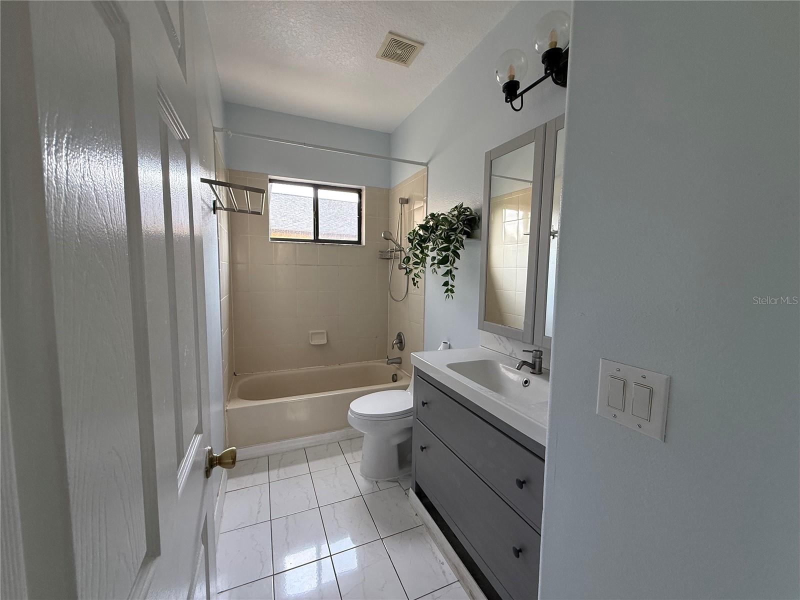 10068 Silver Laurel Way Property Photo 19