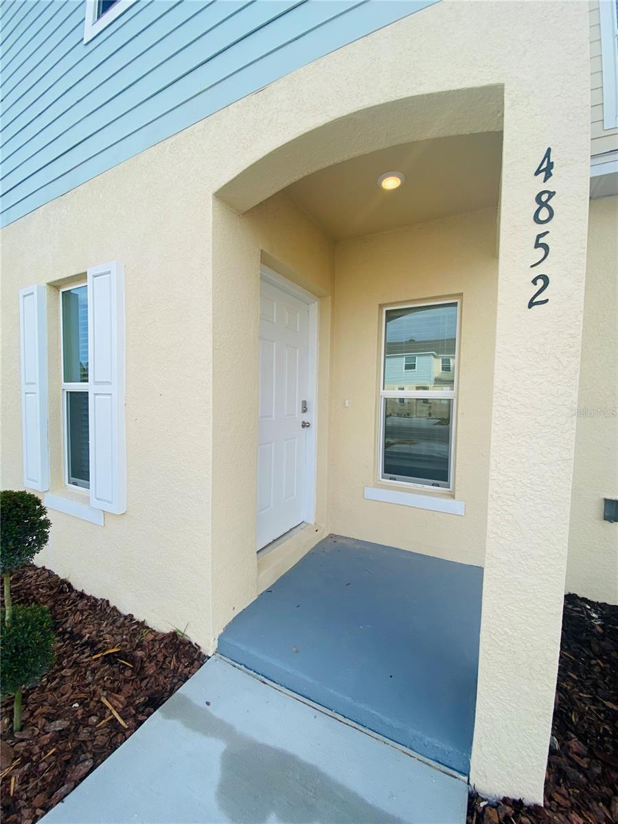 4852 Coral Castle Dr Property Photo 4