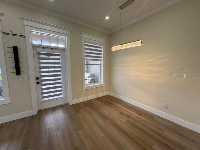 537 Campus St Property Photo 11