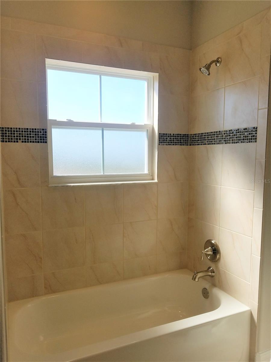 8504 Magnificent Ln Property Photo 12
