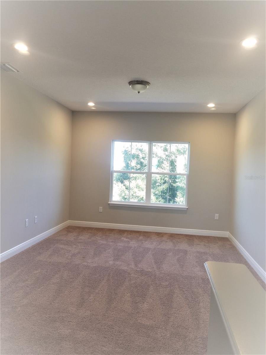 8504 Magnificent Ln Property Photo 13