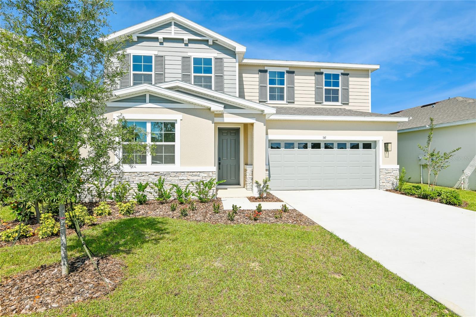 141 Waterstone Loop Property Photo 1