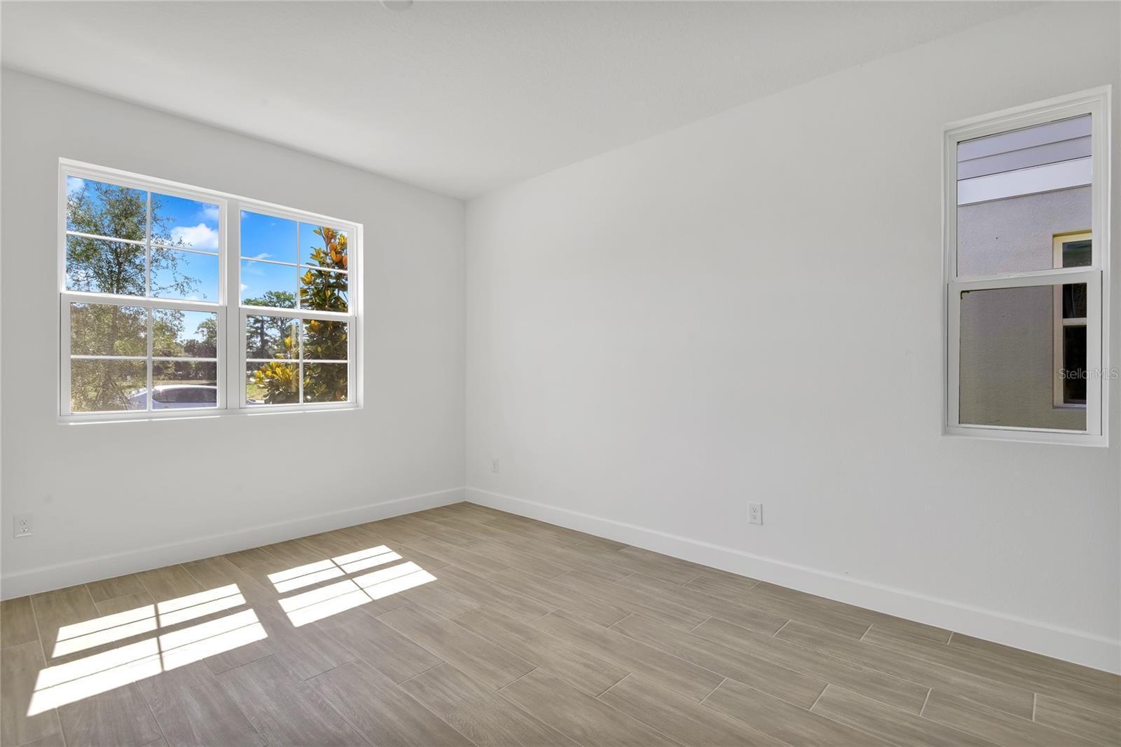 141 Waterstone Loop Property Photo 4