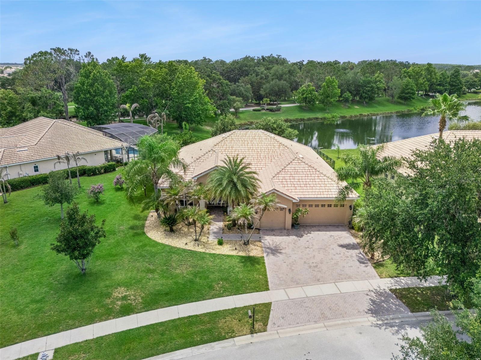 3524 Shorewood Dr Property Photo 1