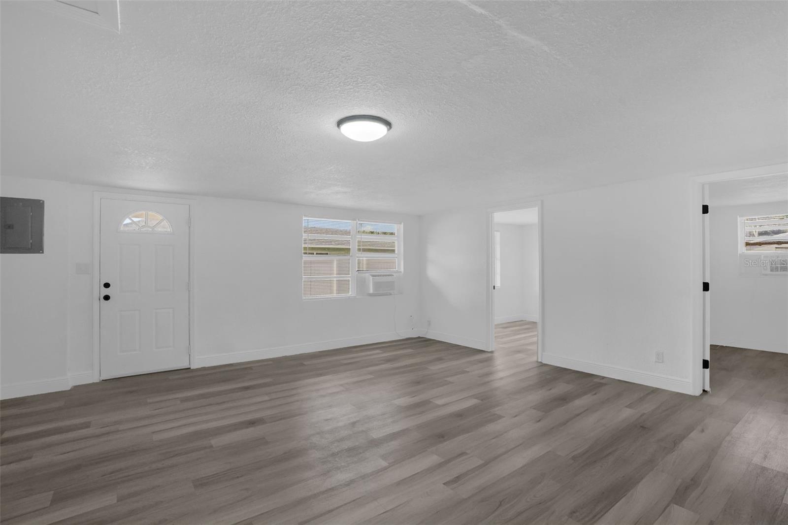 1460 Marvin C Zanders Ave #a Property Photo 6