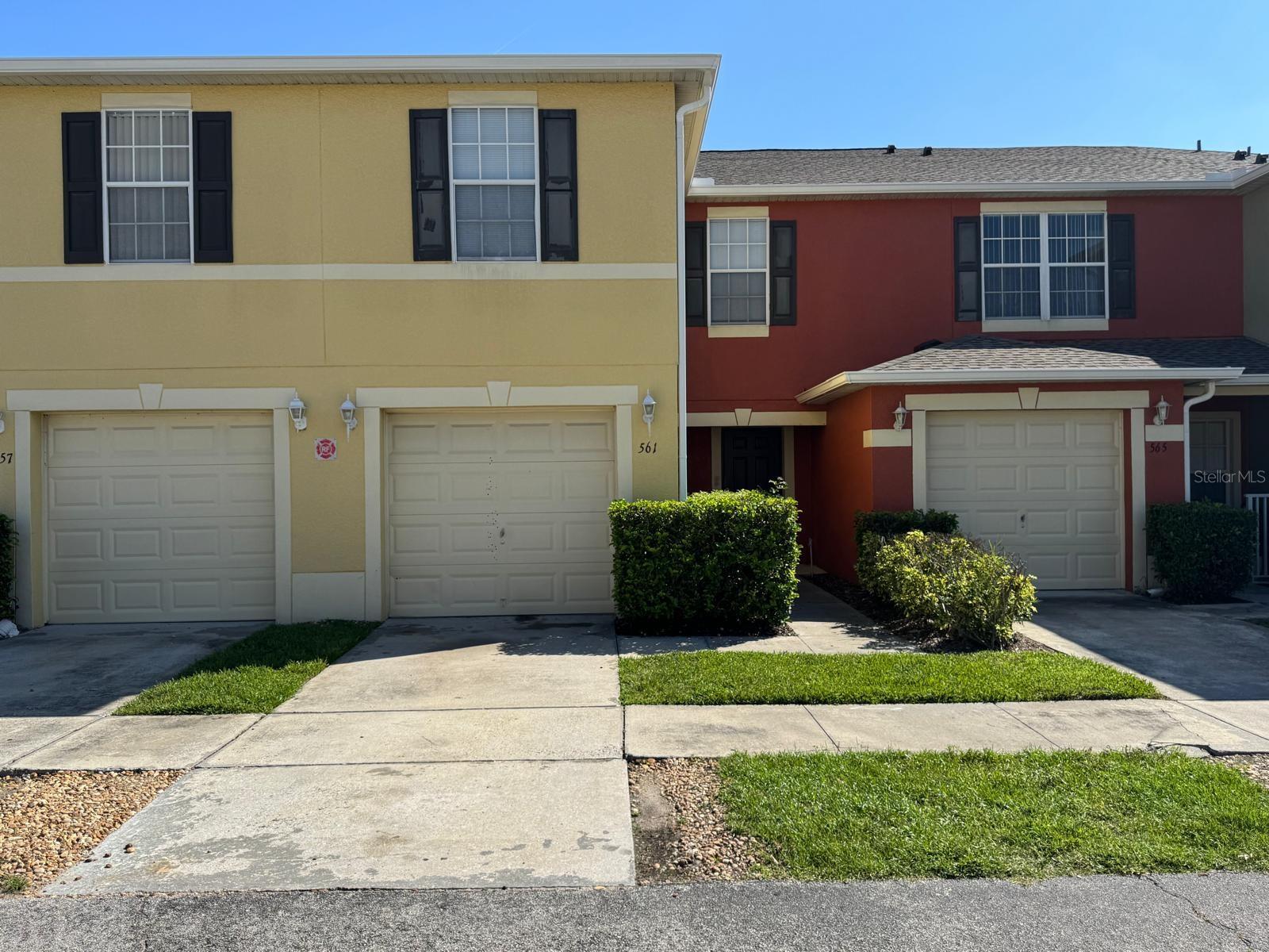 561 CRESTING OAK CIR #86 Property Photo 1