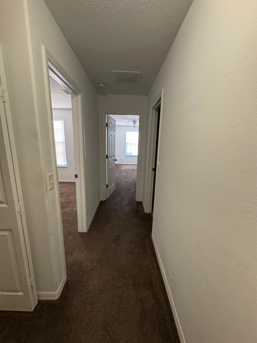 561 Cresting Oak Cir #86 Property Photo 18