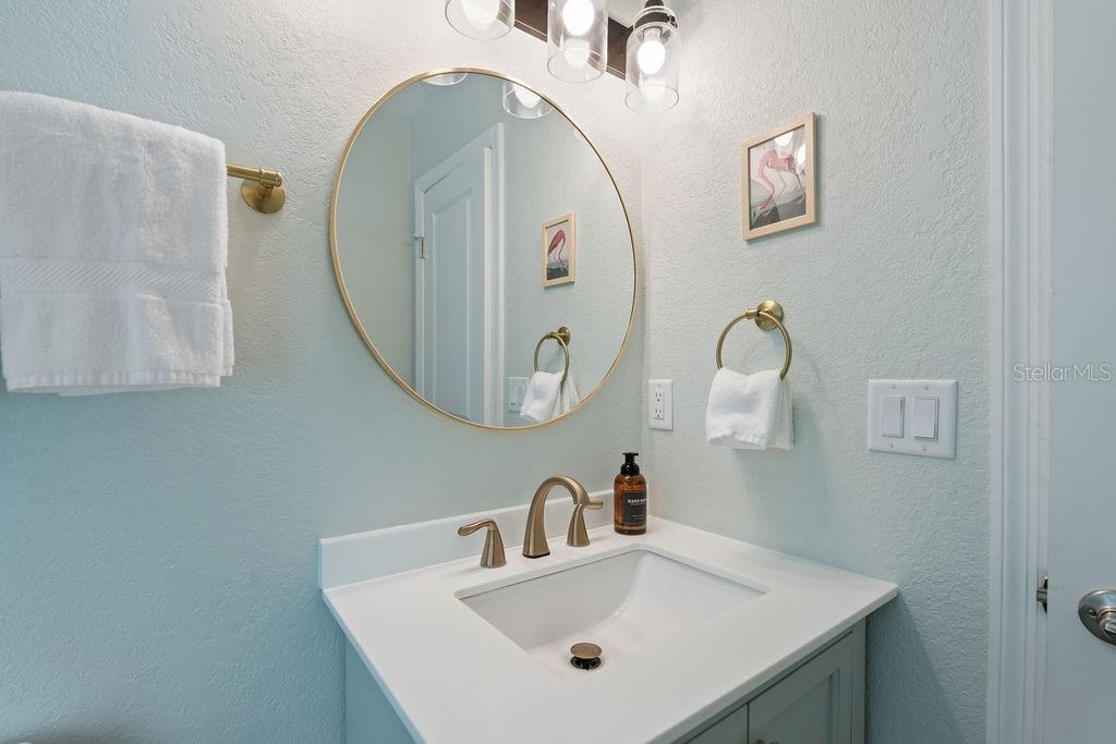 11987 Maple St #2 Property Photo 19