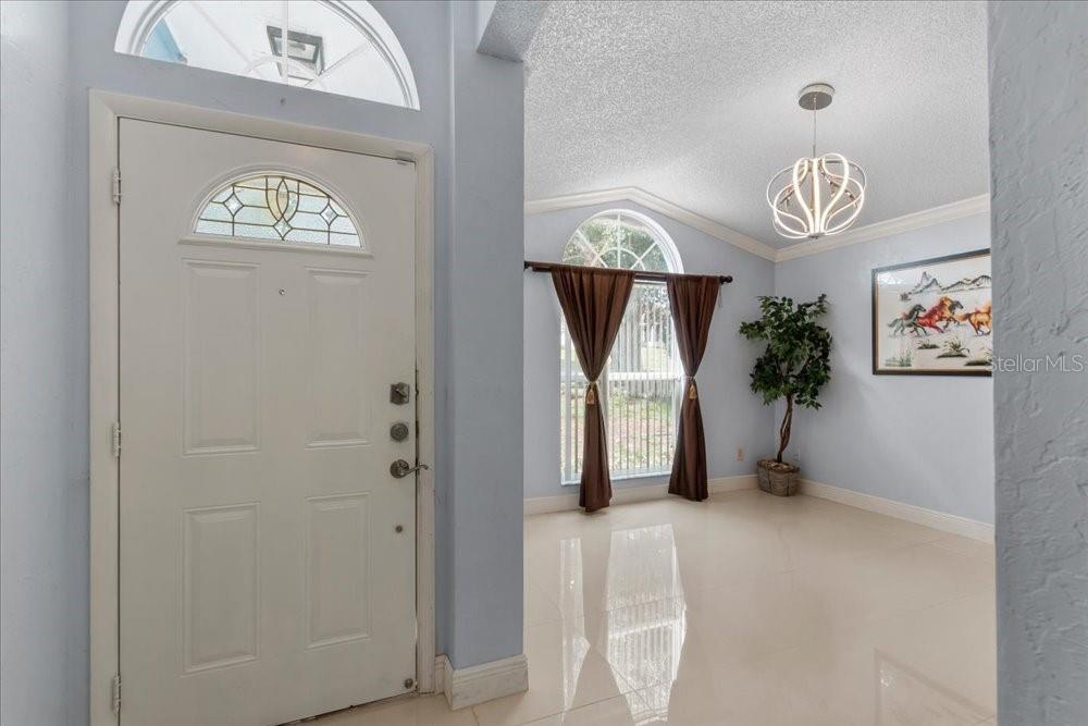 7045 Coral Cove Dr Property Photo 5