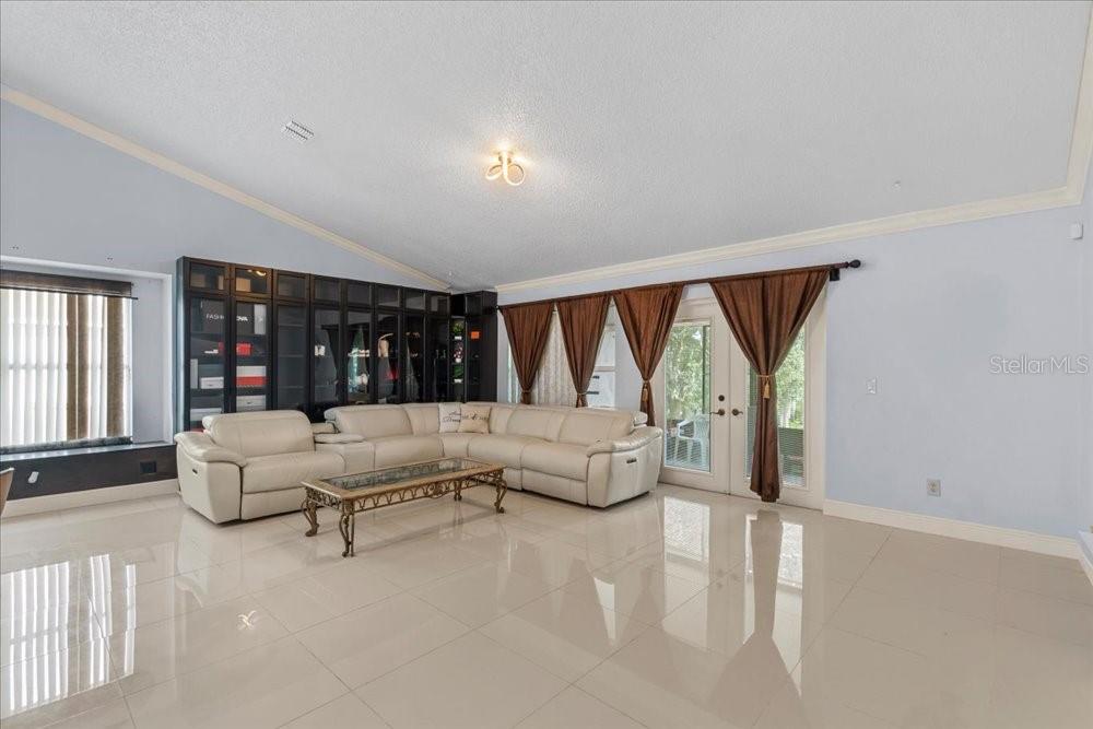 7045 Coral Cove Dr Property Photo 15