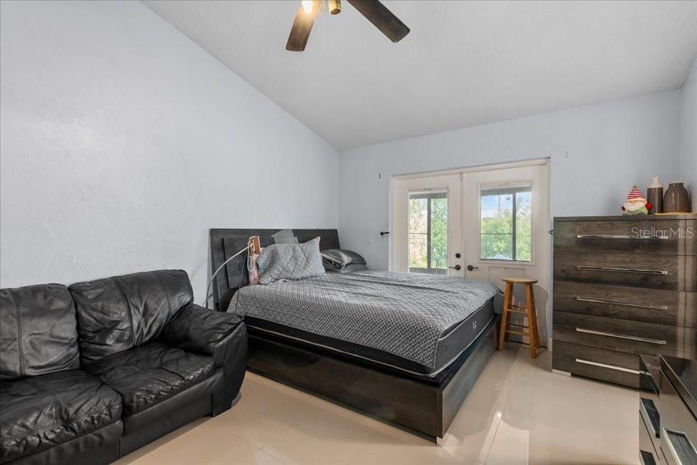 7045 Coral Cove Dr Property Photo 18