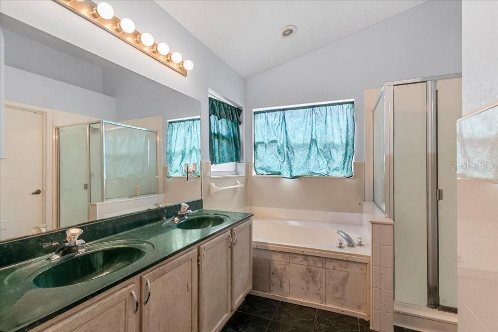 7045 Coral Cove Dr Property Photo 20