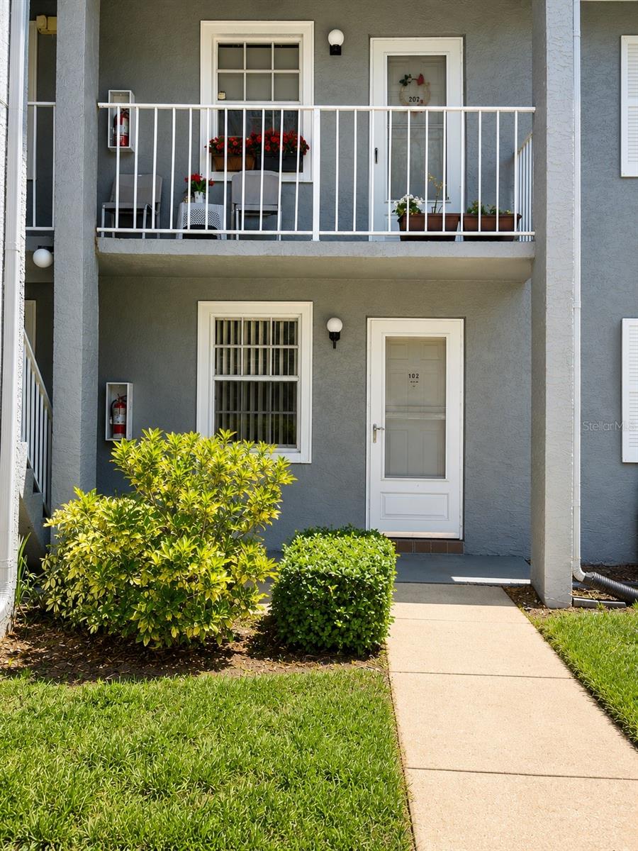 1420 Oak Hill Dr #102 Property Photo 2