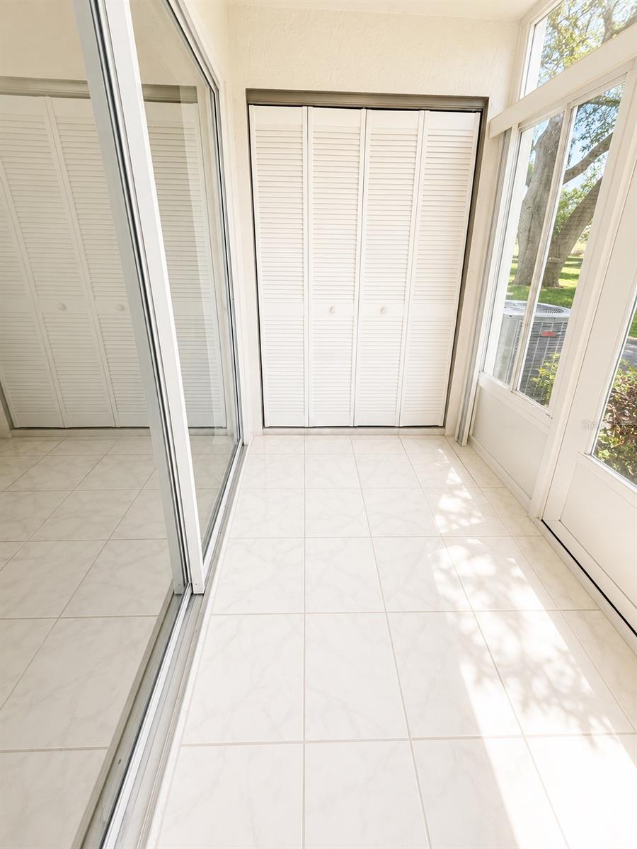 1420 Oak Hill Dr #102 Property Photo 13