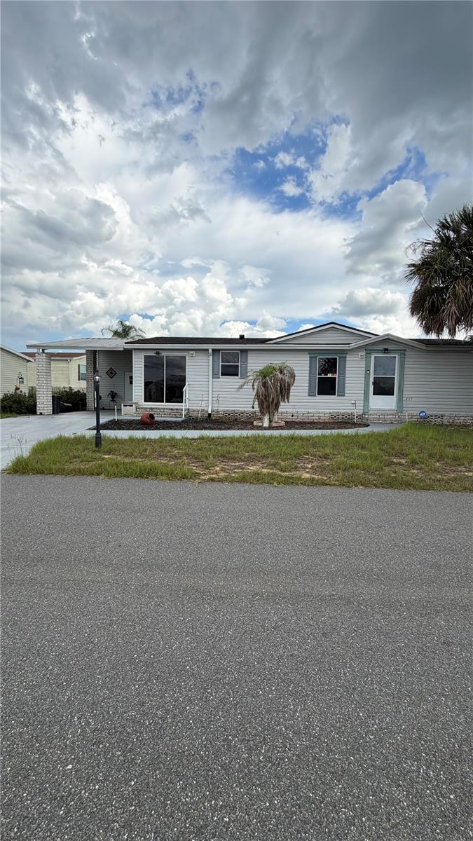 747 ISLAND ST Property Photo 1