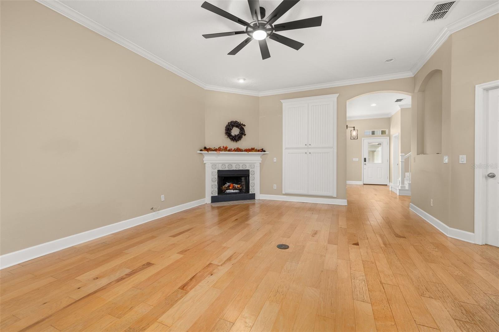 1024 Banks Rose St Property Photo 14