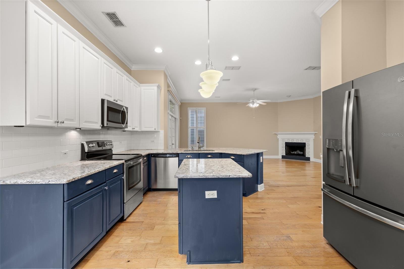 1024 Banks Rose St Property Photo 22