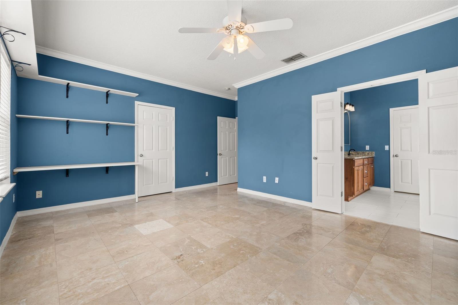 1024 Banks Rose St Property Photo 38