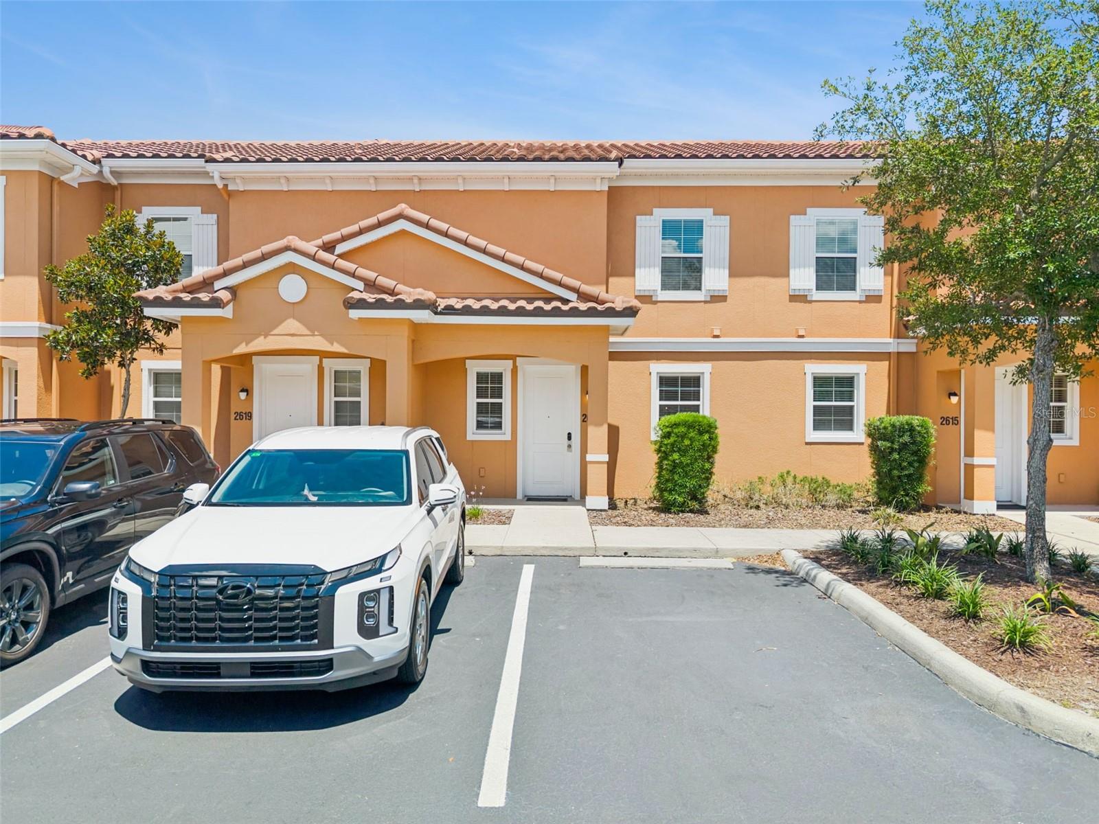 2617 BUGATTI CT Property Photo 1
