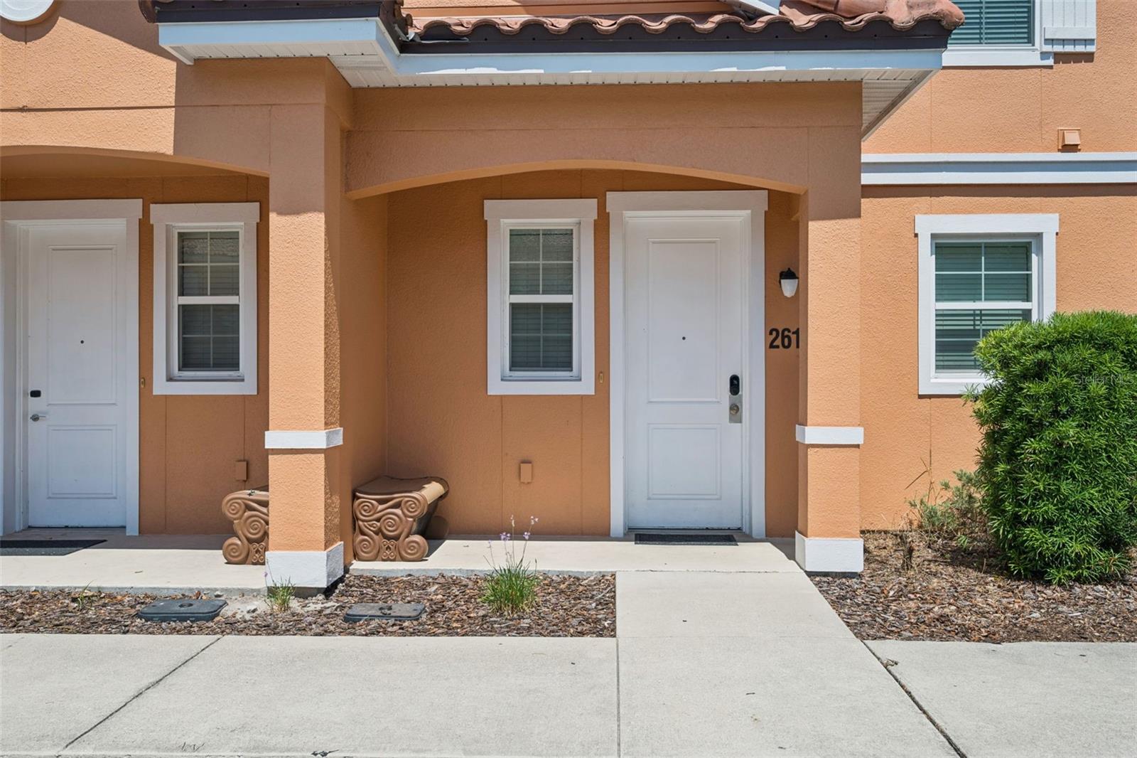 2617 Bugatti Ct Property Photo 3